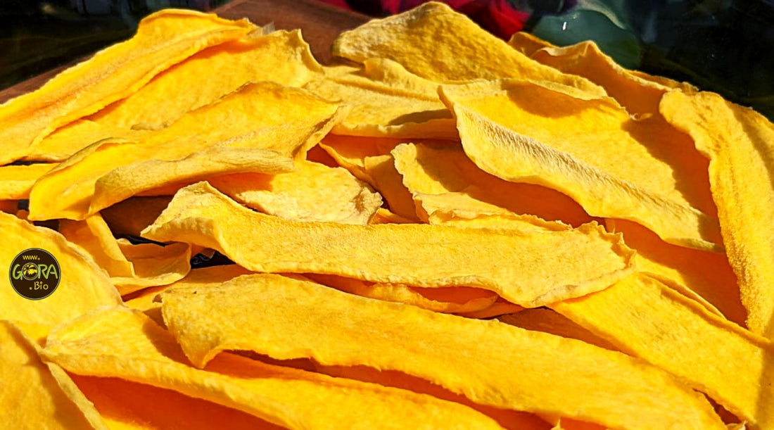 Freshly Dried Mango Slices on www.Gora.Bio